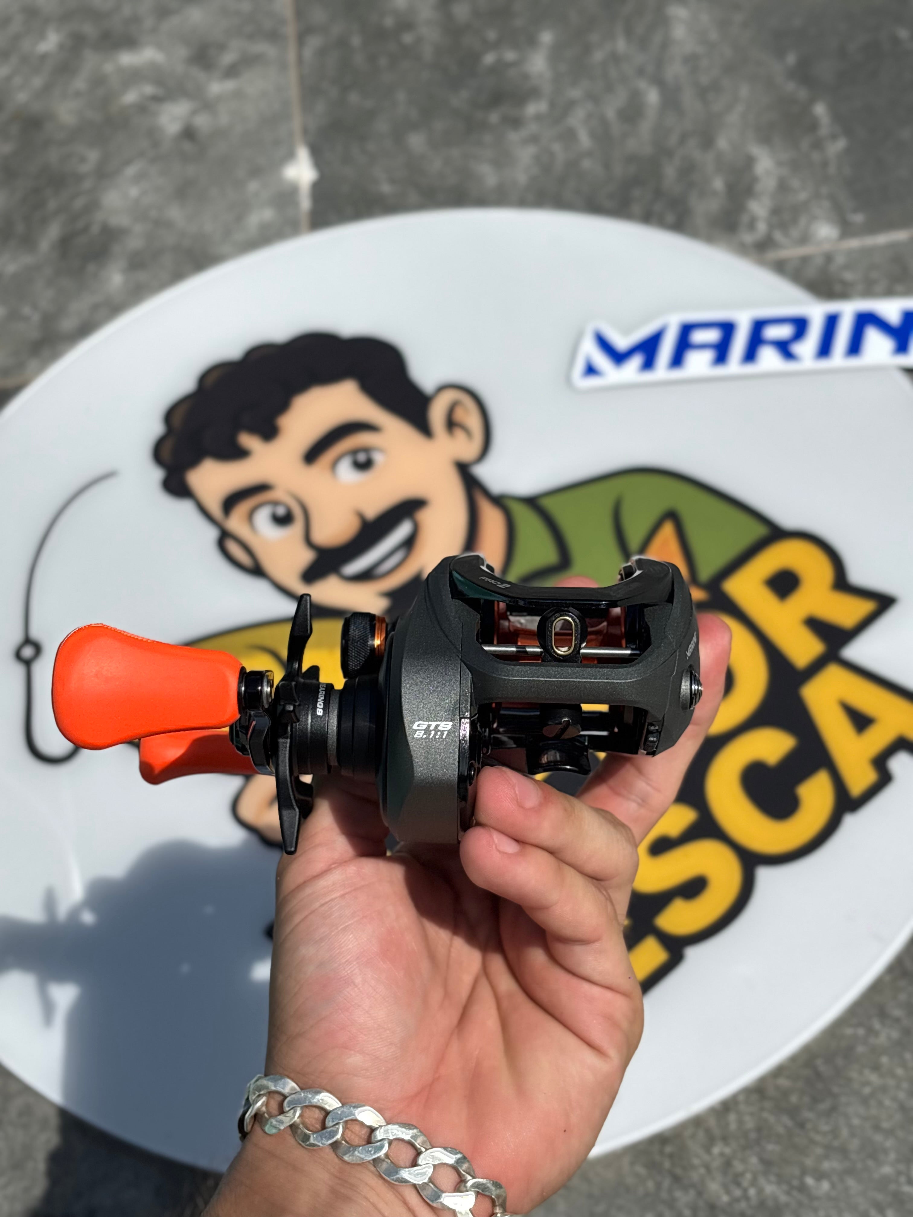Kit Vara Black Eagle + Carretilha Titan Pro 2 BG 8000 – Força Bruta para Grandes Peixes!