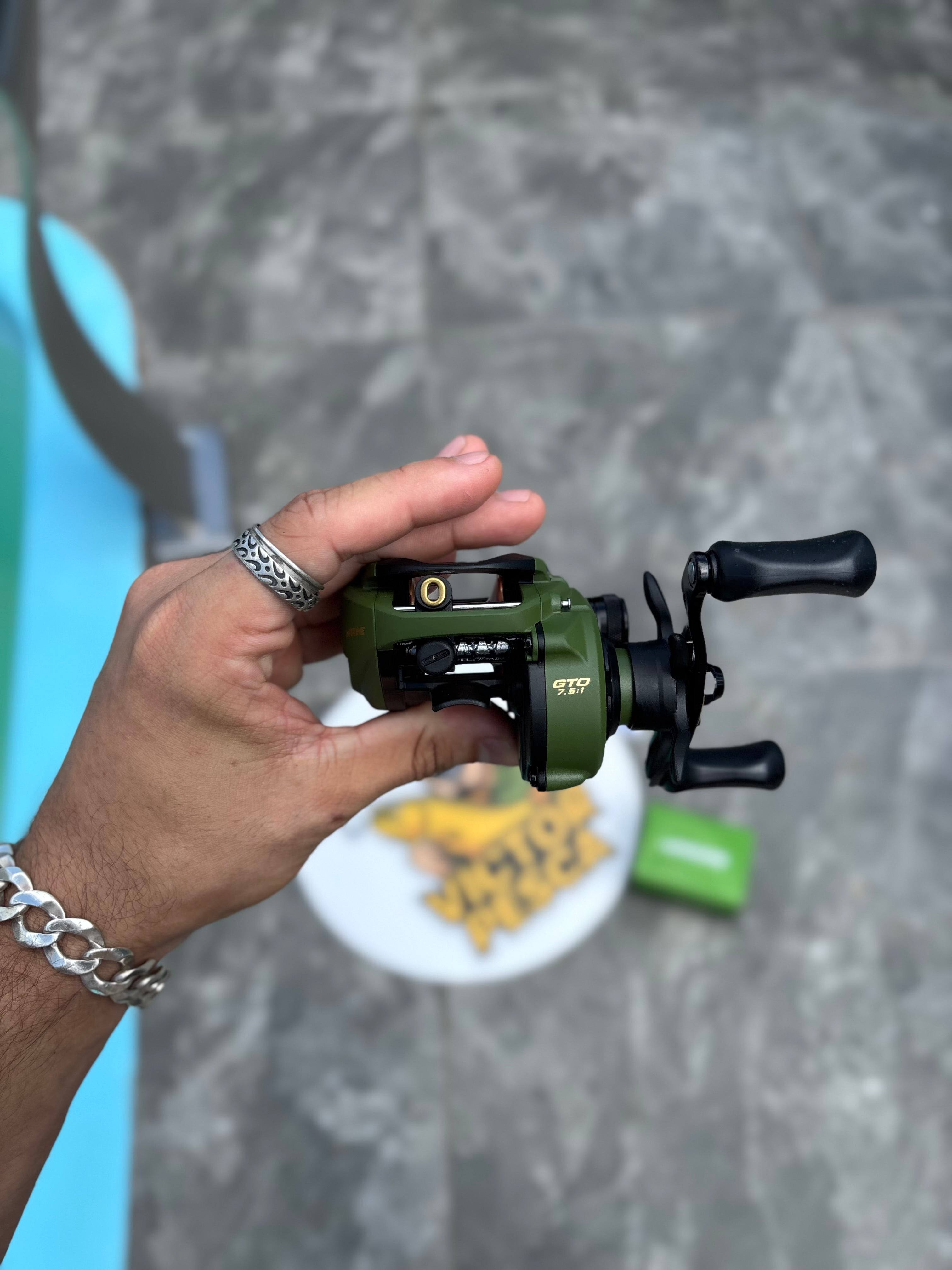 Carretilha Marine Sports Avenger 11000 – Leve, Precisa e com Excelente Custo-Benefício!